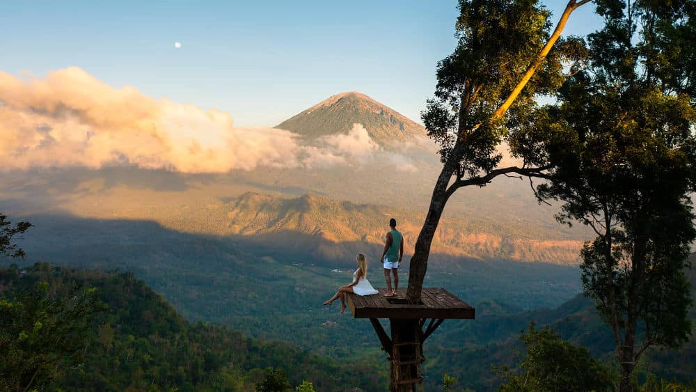 Lahanhan Sweet viewpoint with Mt. Agung in the background.